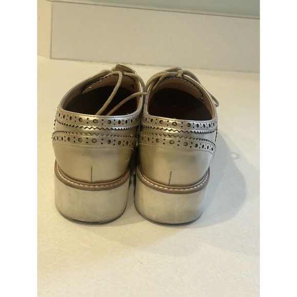 Zara Gold Metallic Wingtip Loafers Women's Size 9.5  Platform Preppy Boho Y2K - Picture 2 of 16